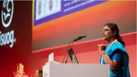 Dr. Lakshmy Ravi Selvaraj speaking at ISUOG conference